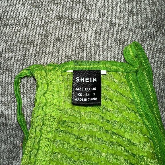 Green High Neck Lace Up Crop Top - Picture 3 of 9